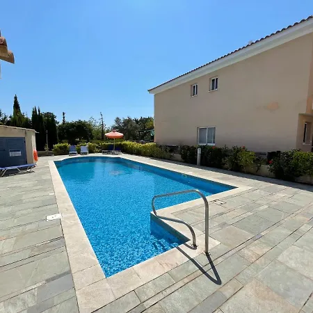 Iris Village Grand Lejlighed *