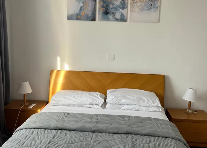 Iris Village Grand Lejlighed *