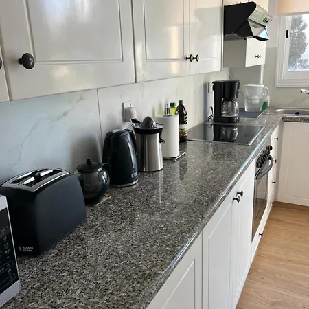 Iris Village Grand Пафос