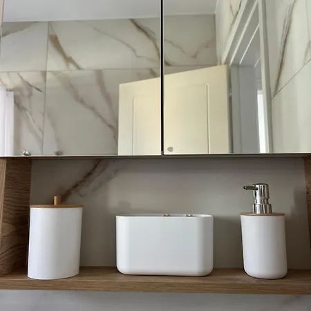 Iris Village Grand Appartement Paphos